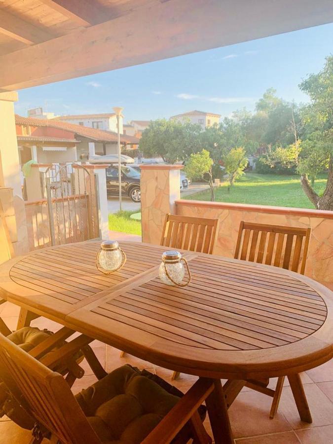 Appartamento I Geranei Centro سان تيودورو المظهر الخارجي الصورة