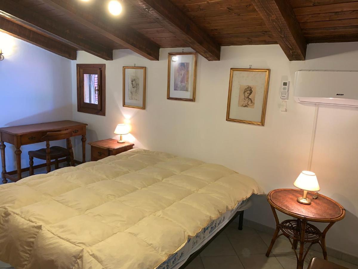 Appartamento I Geranei Centro سان تيودورو المظهر الخارجي الصورة